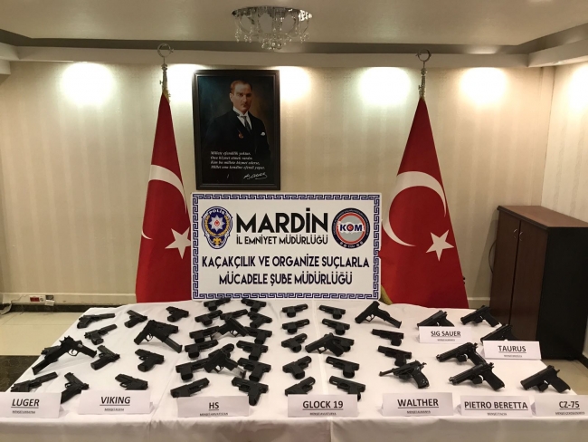 Mardin'de suikast silahları ele geçirildi